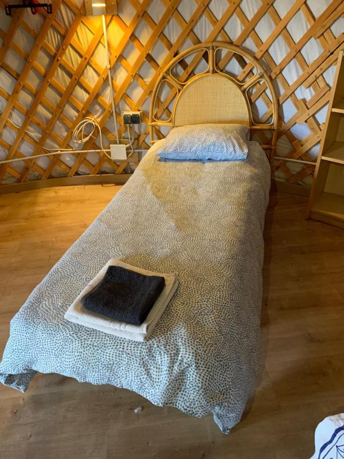 산 로렌소 데 엘 에스코리알 La Yurta De Gaia 빌라 외부 사진